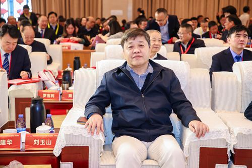 刘玉山